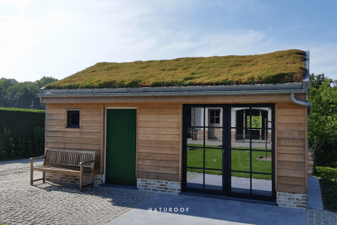 hellend groendak in poperinge
